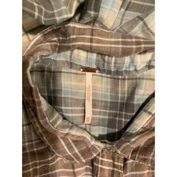 Free People Multicolor Plaid Ombre Button-Up Sleeveless Collared Shirt, Size XS - Picture 5 of 5